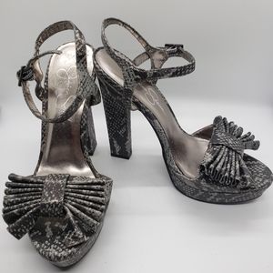 🥰 5/$25 Jessica Simpson | Metallic Casa Heels